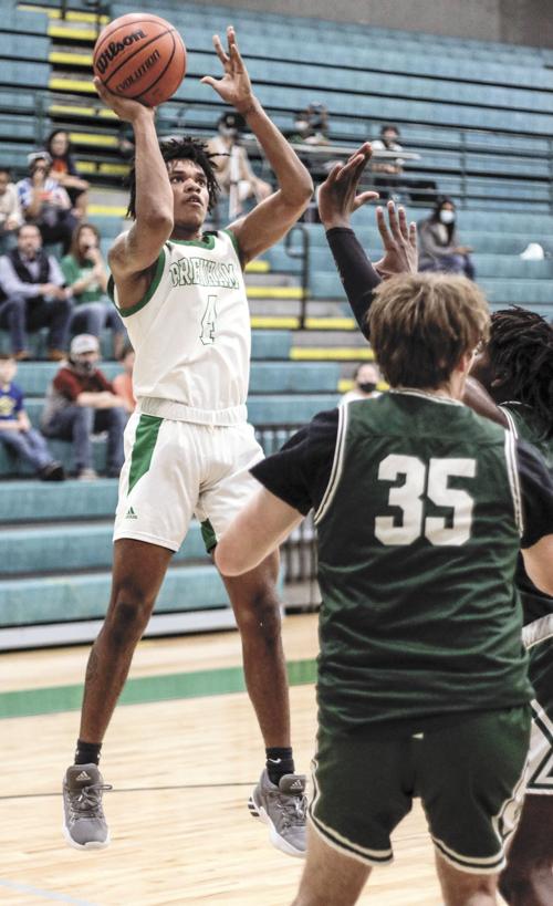 Brenham's Xavier Newsome