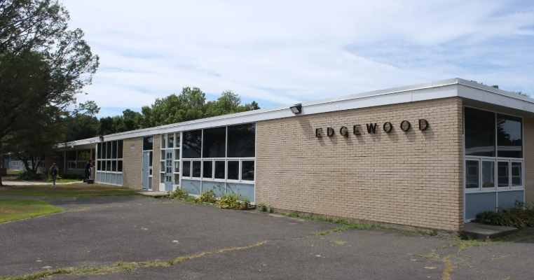 School board to vote on Edgewood renovations Thursday