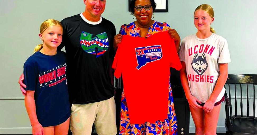 GoFundMe created for Bristol softball team headed to LLWS