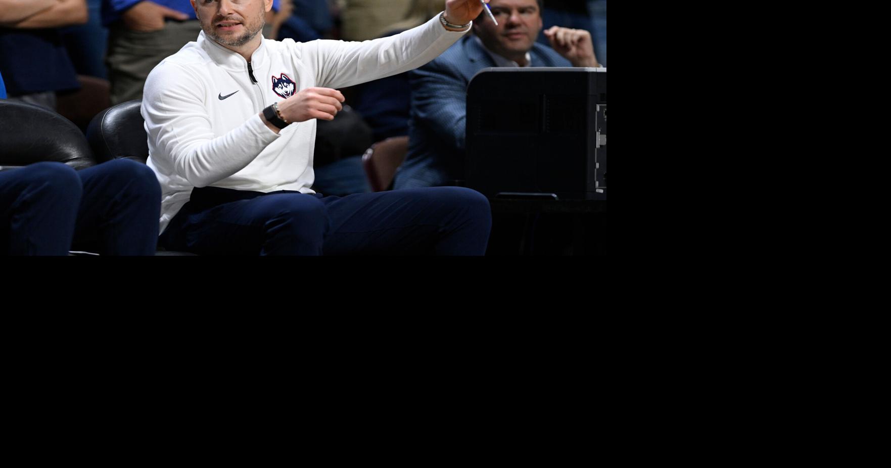 Boston College hires UConn assistant Murray as head coach