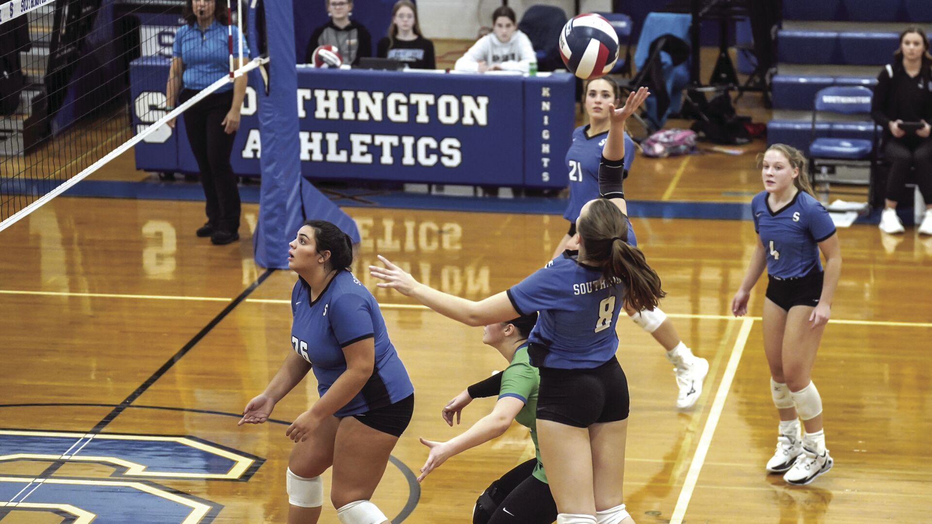 Darien Blue Wave wins 19th State Title in Class LL Volleyball Championship
