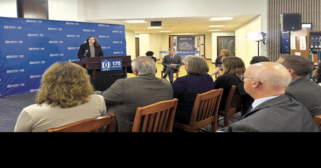 CCSU celebrates new 18.8 million library annex News