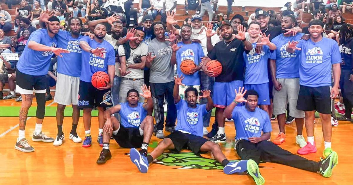 Bulldogs Capture Alumni Tourney; Fans Flock to See Keldon Johnson, the NBA’s Sixth Man of the Year