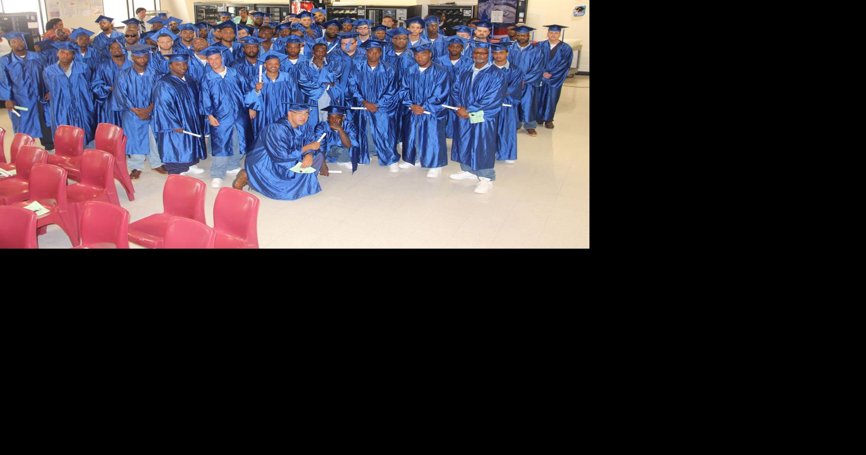 Lawrenceville Correctional holds 2017 Commencement News