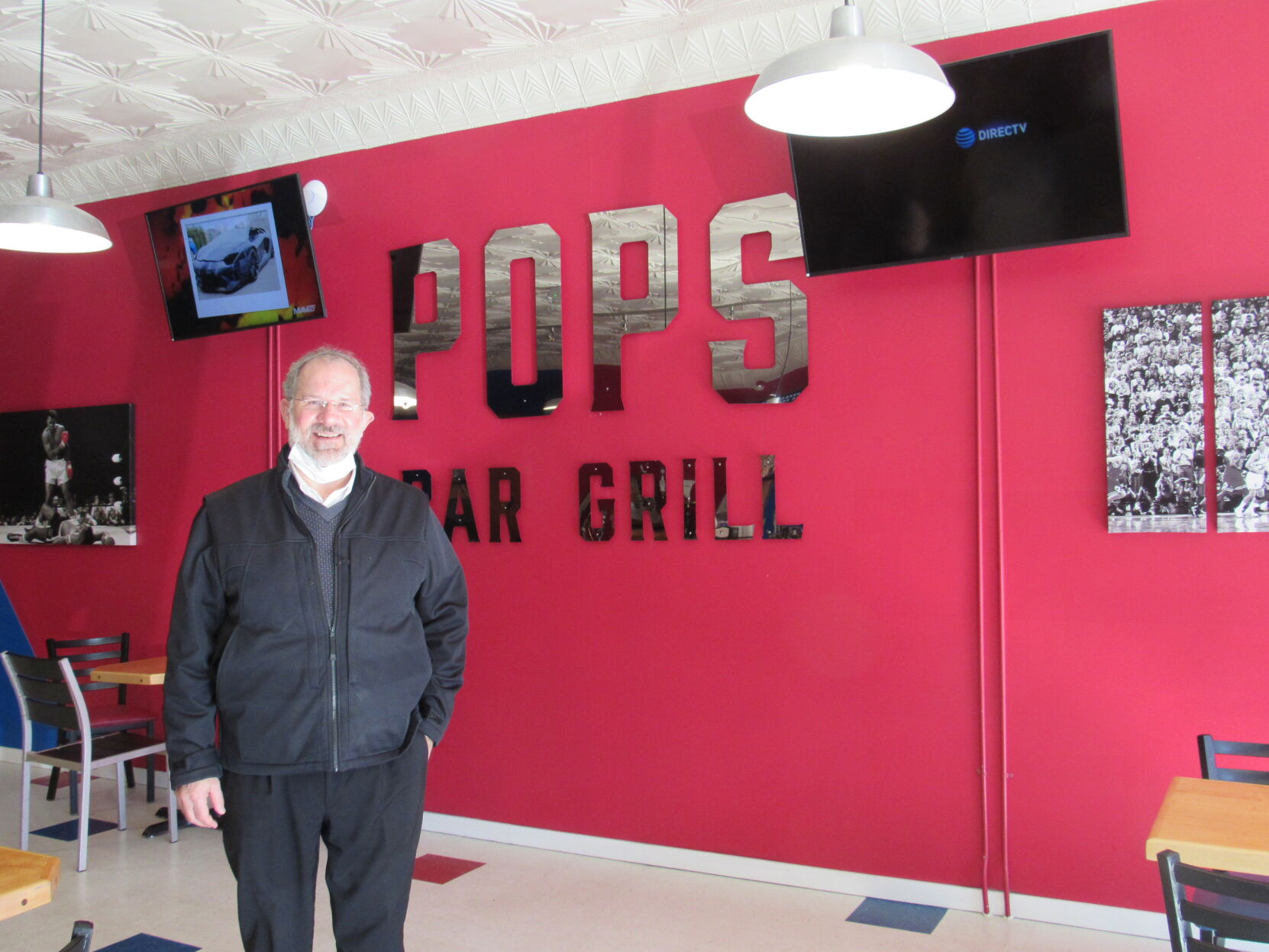 Pops bar shop and grill