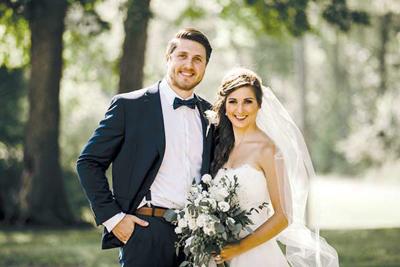 Kurivial-Hug wedding