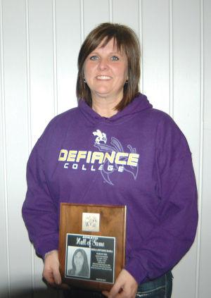 Mcgill Honored By Defiance College Local Sports Bryantimes Com