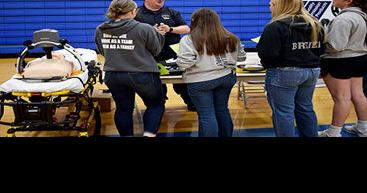 Edon brings in businesses for career fair - Vimarsana News
