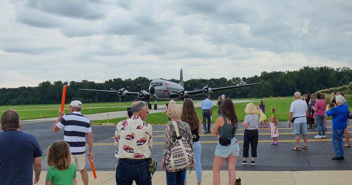 Historic plane that flew in Berlin Airlift makes stop in Bryan