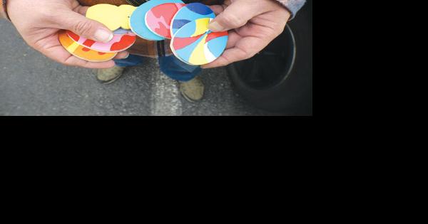 Woodart celebrates Easter by making, gifting ornaments - Vimarsana News