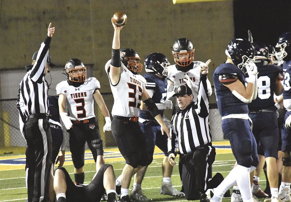 Liberty Center Football Wins Division V State Semifinal Against Valley ...