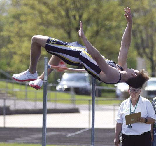 Distance relay team, Fireovid front Bryan track at 1st day of NWOAL Championships Bryan Times