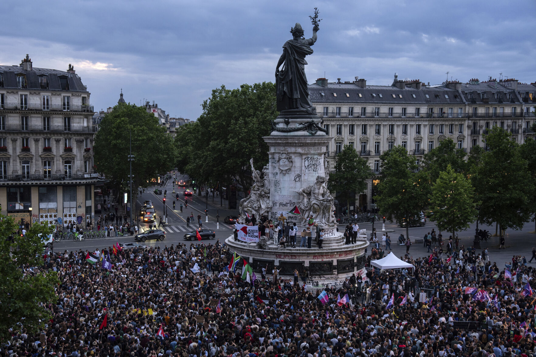 French Voters Propel Far-right National Rally To Strong Lead In First-round Legislative ...