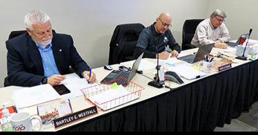 Commissioners vote 2-1 to appeal court decision on water line - Vimarsana News