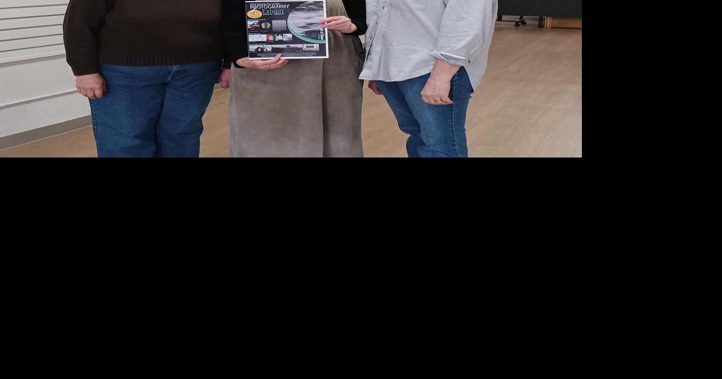 Art guild officers meet at arts center