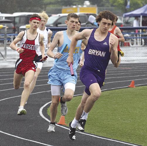Bryan distance relay teams qualify for Division II regional track meet ...