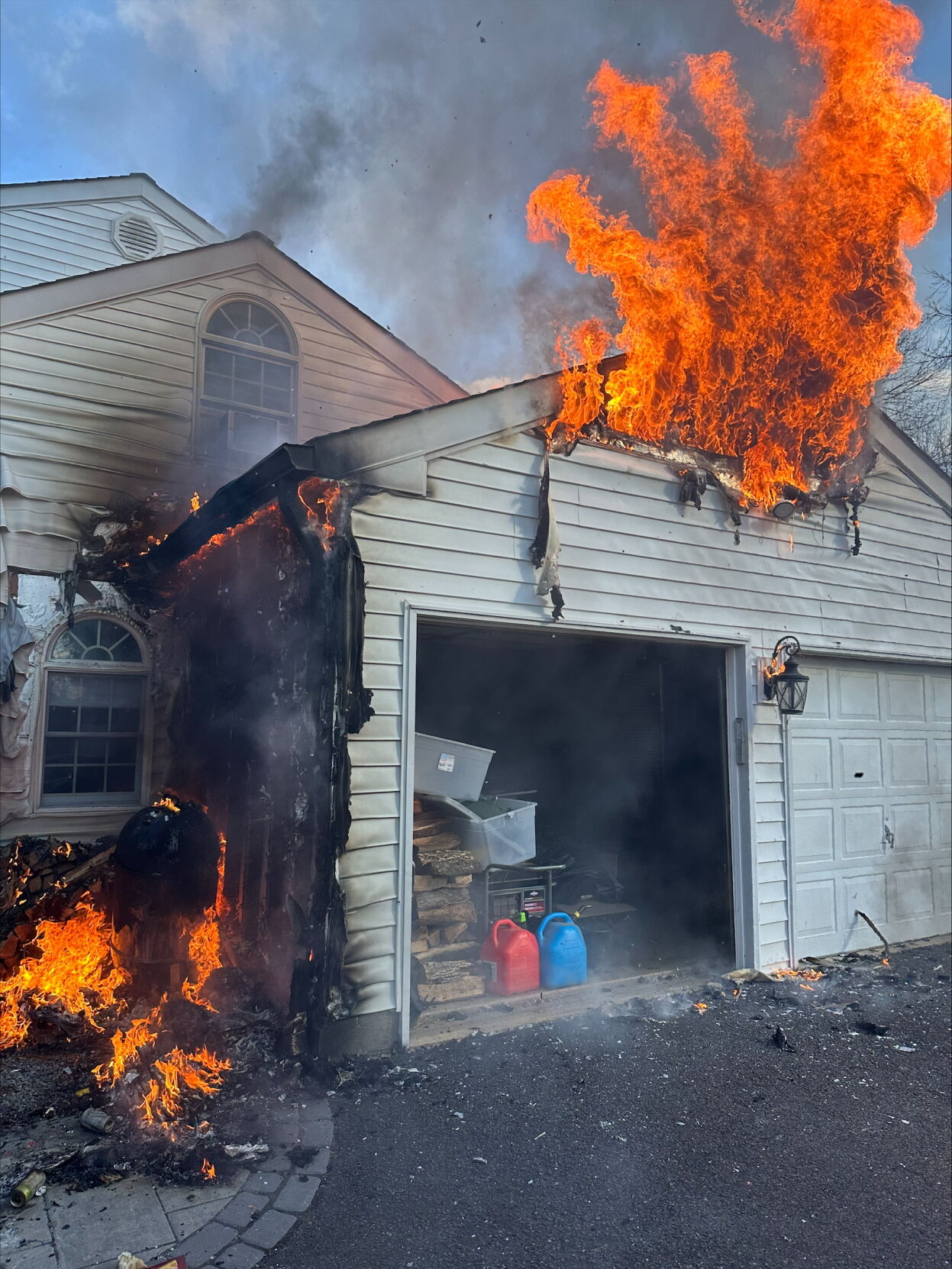 Multiple departments douse garage fire in Lower Makefield | Police news ...