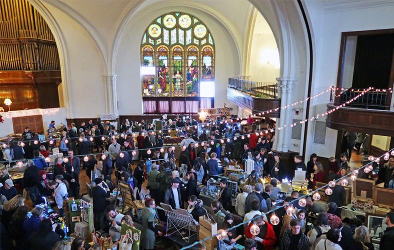 The-lowdown-on-Buffalo's-holiday-markets-feature-image-2-1040x660