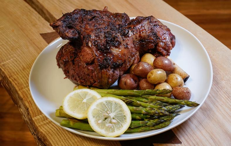 Roast-leg-of-lamb-Buffalo-Magazine-Dave-Jarosz-1040x660