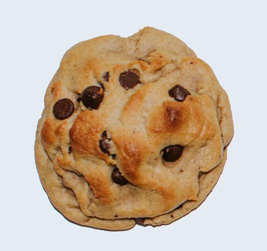 chocolate chip cookies_half baked cookie full_buffalomagazine