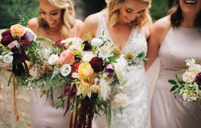 Fresh-on-the-scene-WNY-Weddings-Marigold-and-Vase-Flowers-Ayres-Photography-1040x660