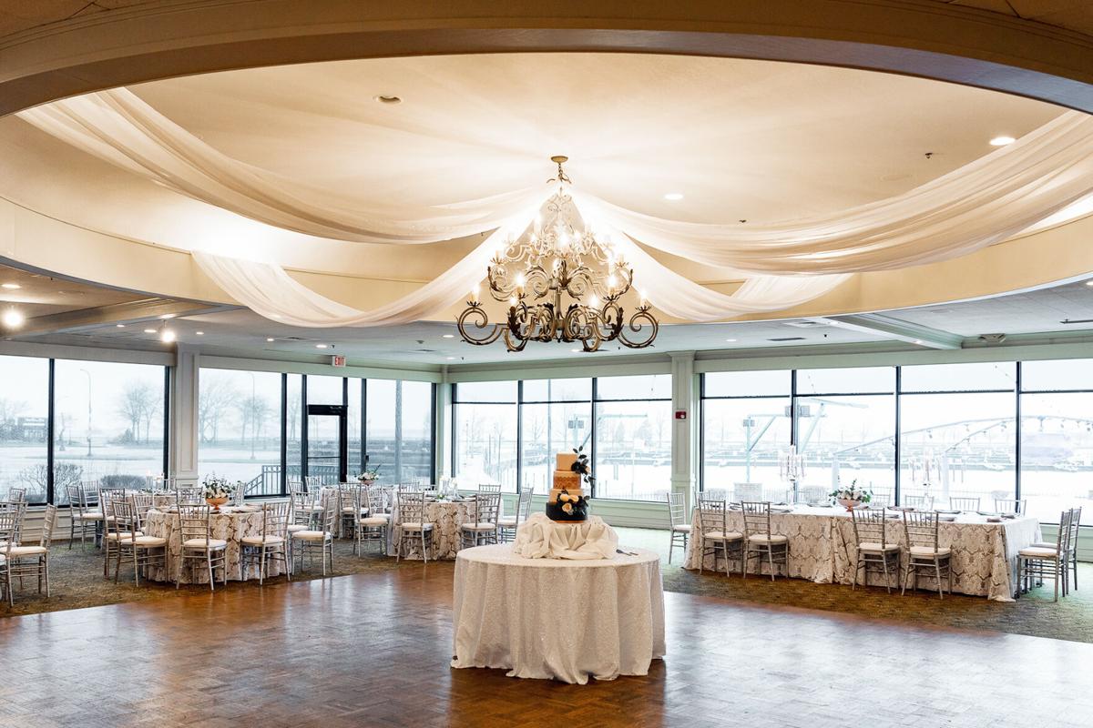 4 outdoor Buffalo wedding venues for rain or shine