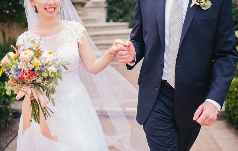 Style-with-Sentiment-WNY-Weddings-Ayres-Photography