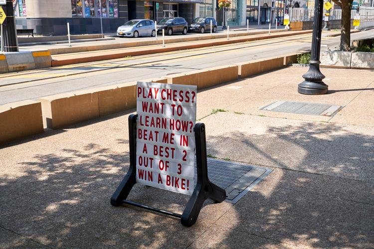 World-of-Chess-sign.jpg