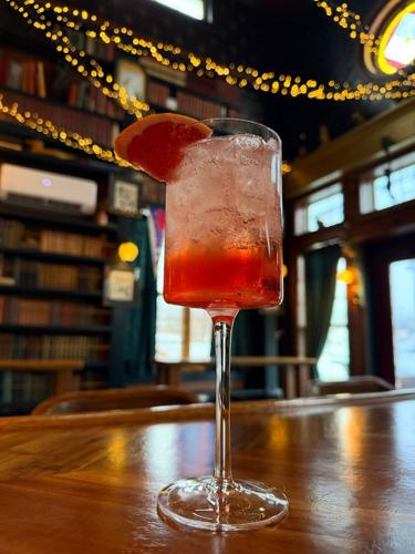 Foxglove-pub.jpg
