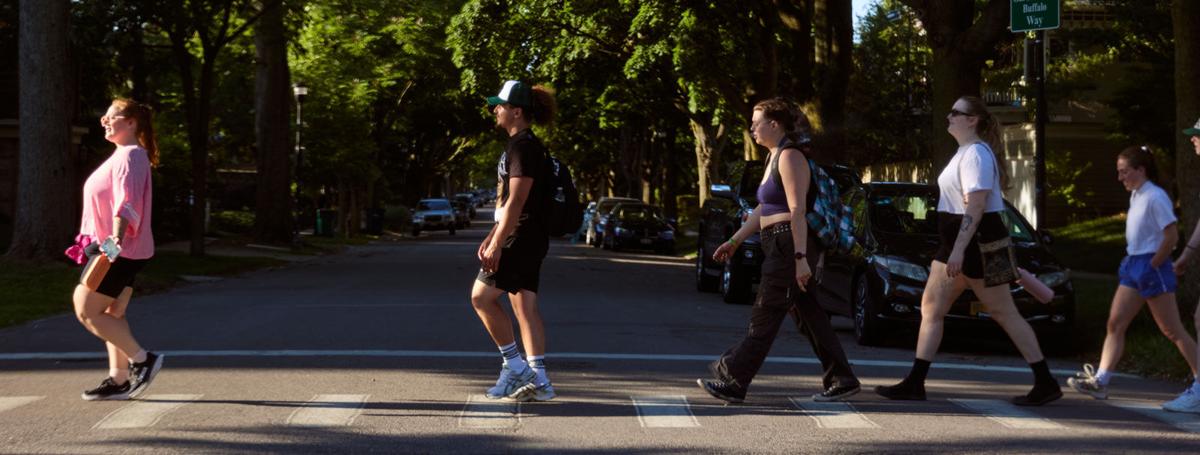 Walk-caro.jpg