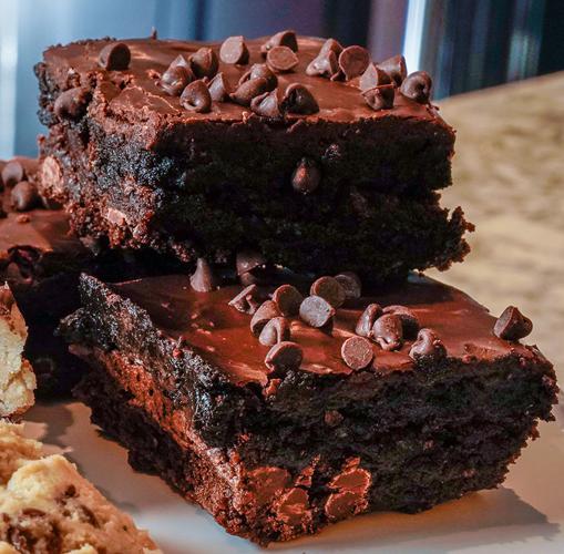 Buffalo-Magazine-Sarah-Gerber-Brownies-Dave-Jarosz