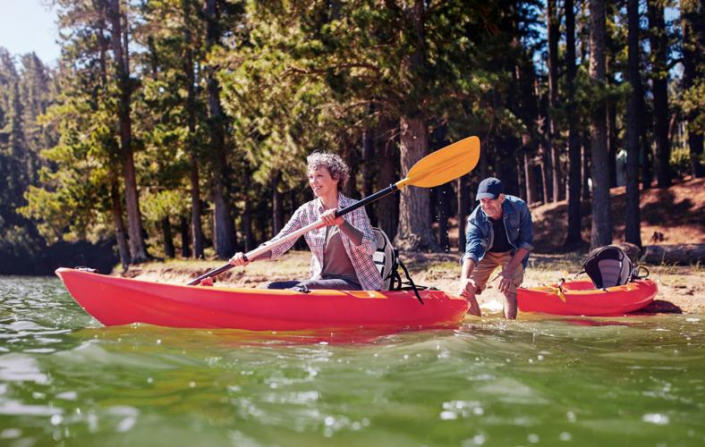 senior-kayakers