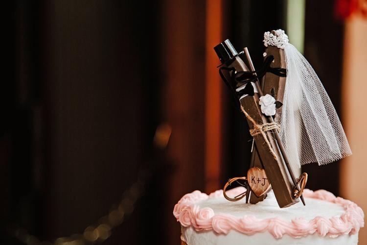 wny weddings jennifer and karl_cake_buffalomagazine