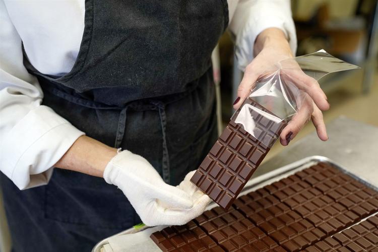 Making chocolate with Dark Forest