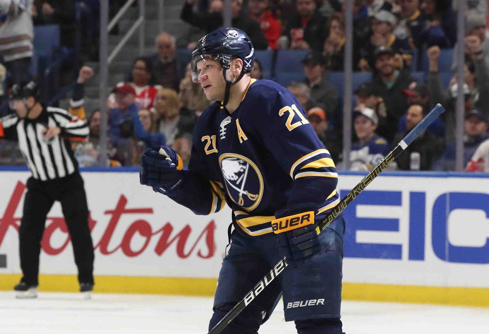 Sabres right wing Kyle Okposo welcomes 