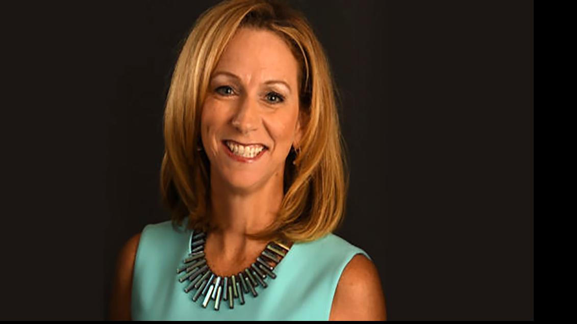 NFL trailblazer Beth Mowins to call BillsDolphins game Buffalo Bills