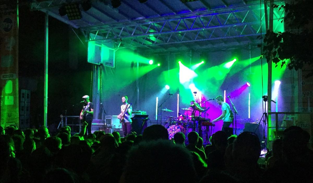 Aqueous-cobblestone-20191
