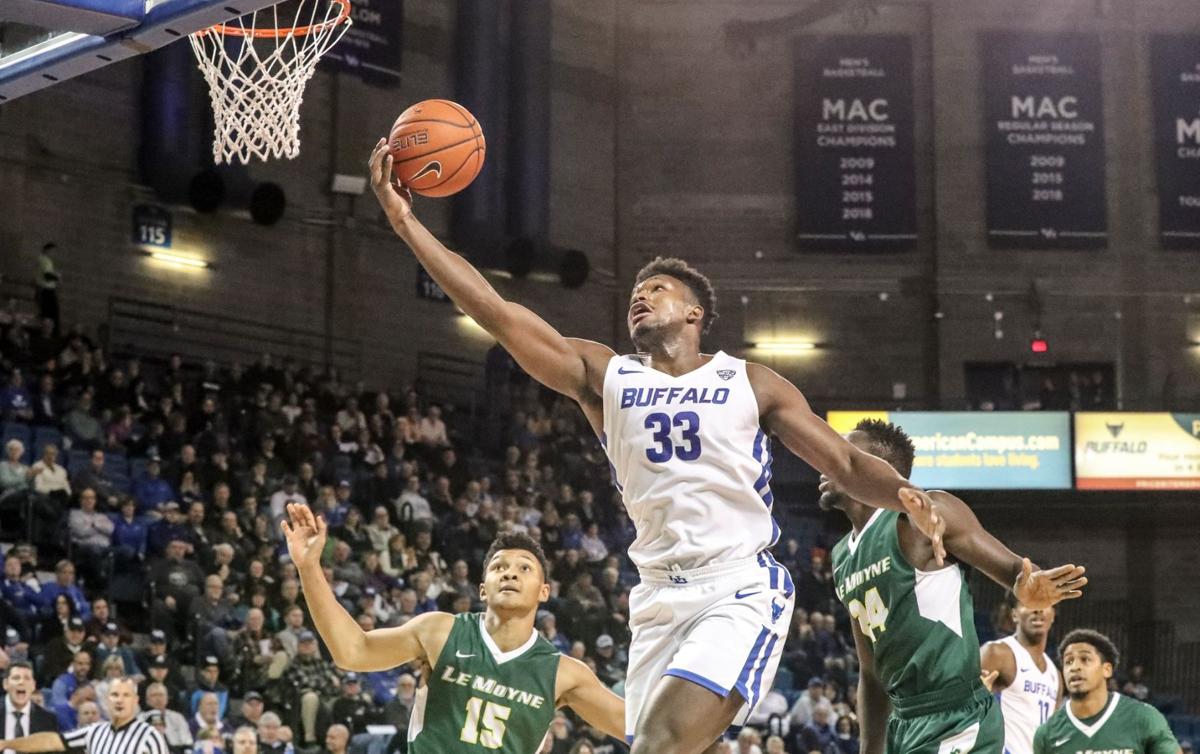 Massinburg S Triple Double Paces Ub Men S Basketball In Rout Of Le