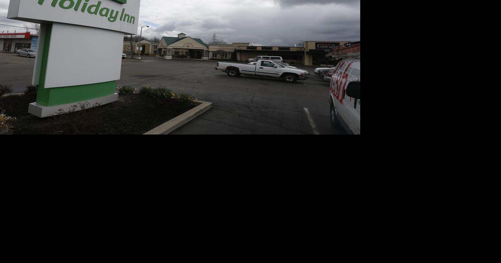 CarMax brings Niagara Falls dealership plan to Amherst