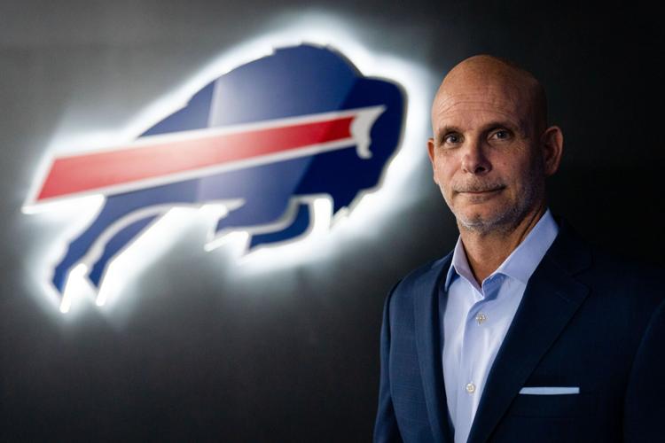 Pete Guelli's dual role with Bills, Sabres is 'dream job'