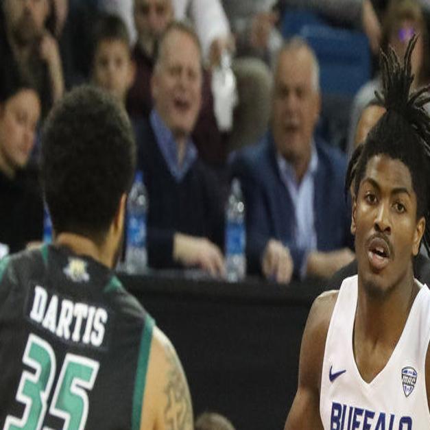 Several Players Stepping Up For Ub Men In Mac Play College Buffalonews Com