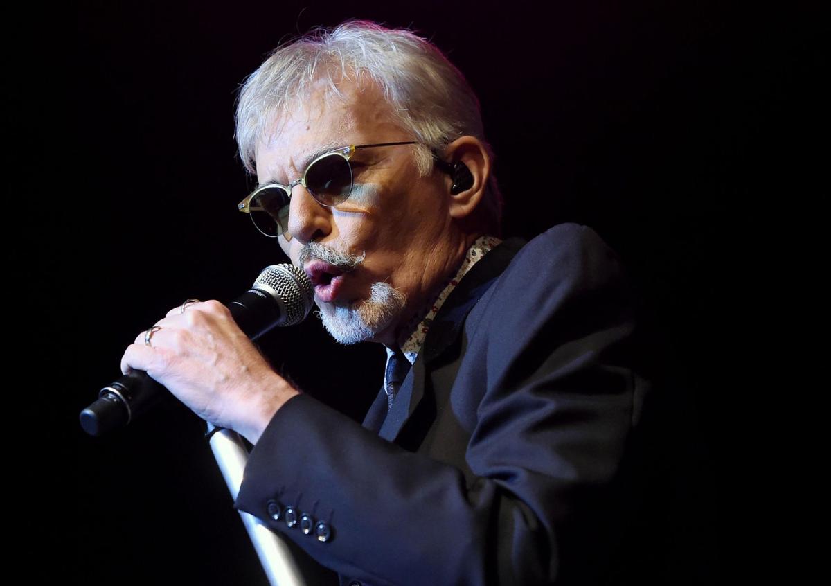 From the big screen to concert stage Billy Bob Thornton rocks out