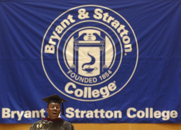 Bryant & Stratton to hold job open house