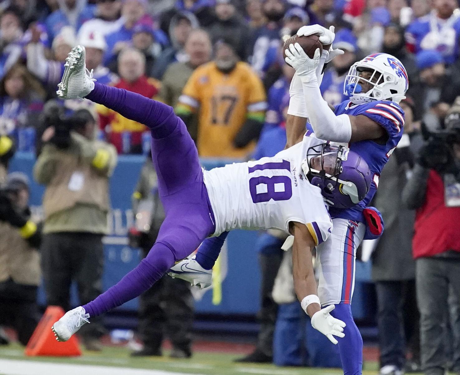 Alan Pergament: In a #39 wow #39 Bills game excitement level of Fox #39 s rising