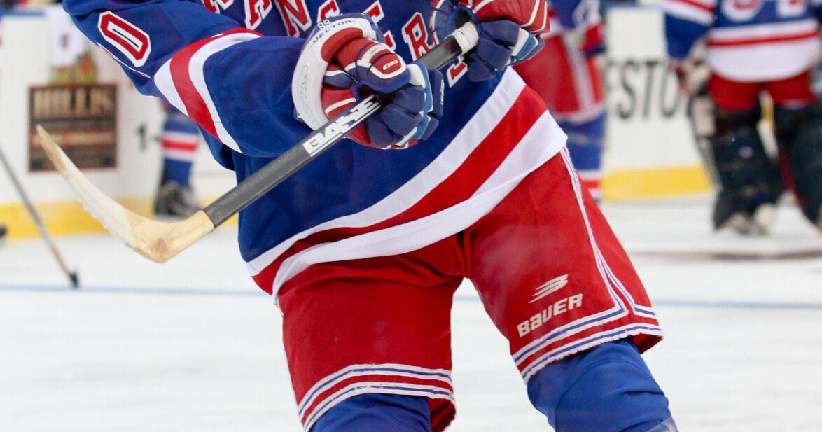 Coverage image for: NHL Alumni 2011 - Dec 31 - New York Rangers Alumni at Philadelphia Flyers Alumni