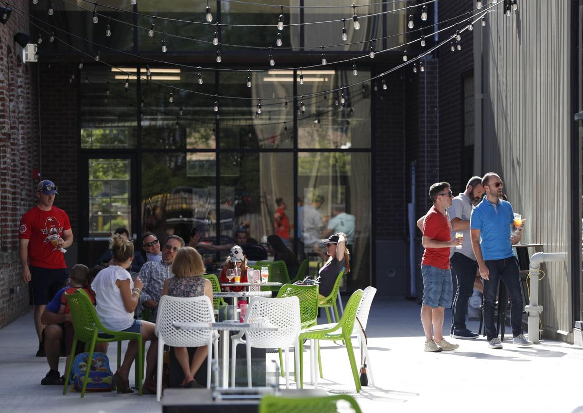Outdoor Areas Of Restaurants Get Ok To Reopen Elective Surgeries