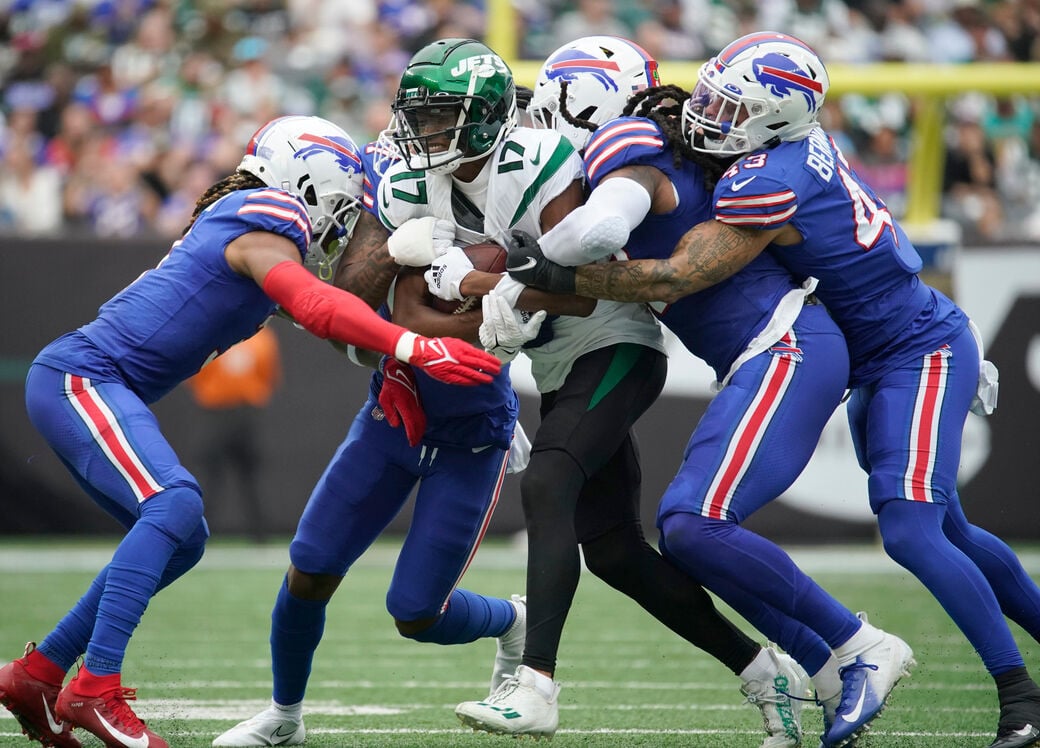 Ohio State Football: Garrett Wilson makes insane catch to help Jets beat  Bills