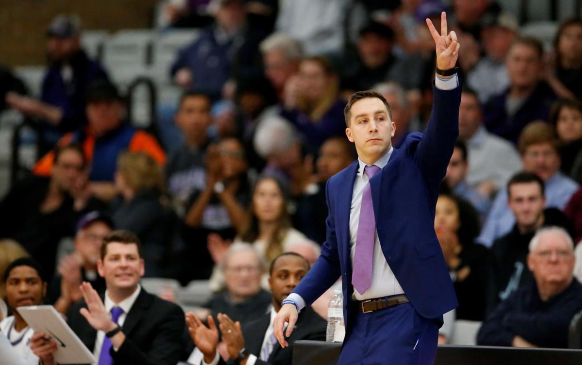 Niagara S Greg Paulus Honored As Top First Year Division I Coach