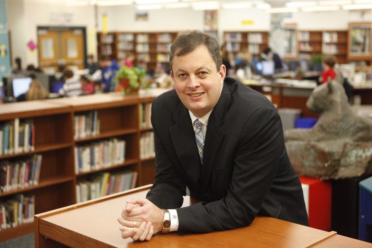 Williamsville School Board expands superintendent benefits