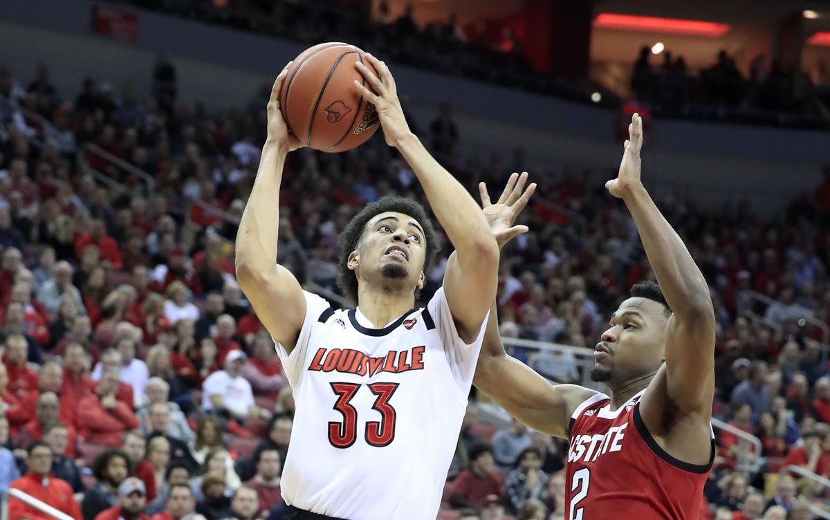 Park School Product Jordan Nwora Soars For No 18 Louisville